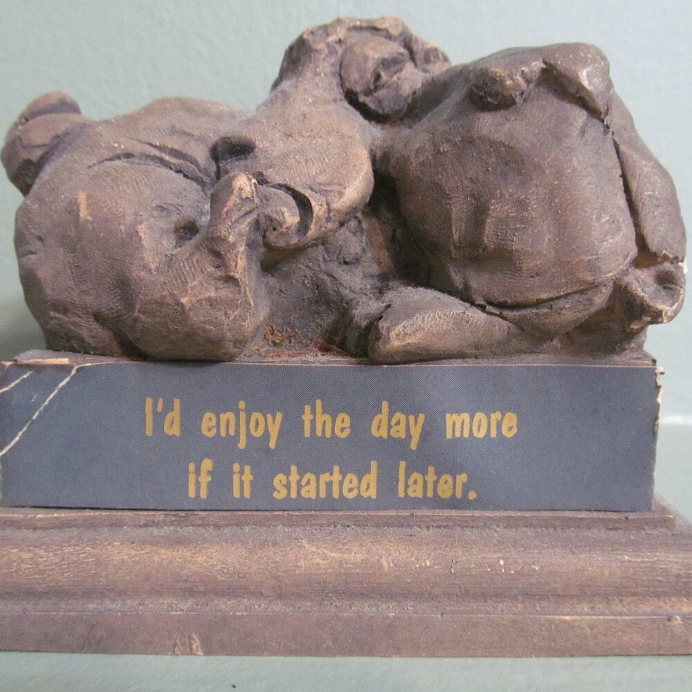 Vintage 1972 Abbey Press Paperweight Dog I'd Enjoy Day More If It Started Later
